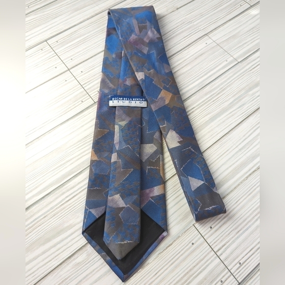 Oscar de la Renta Vintage Abstract Tie in Blue and Gray Multi - Picture 6 of 9